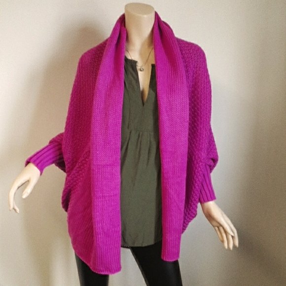 C+D+M batwing drop shoulder cardigan - Picture 2 of 4